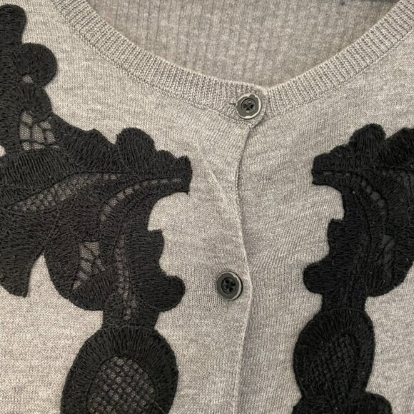 CABI Applique Cardigan 100 Gray Black Crochet Lace Preppy 100% Cotton Sweater S - Picture 14 of 16